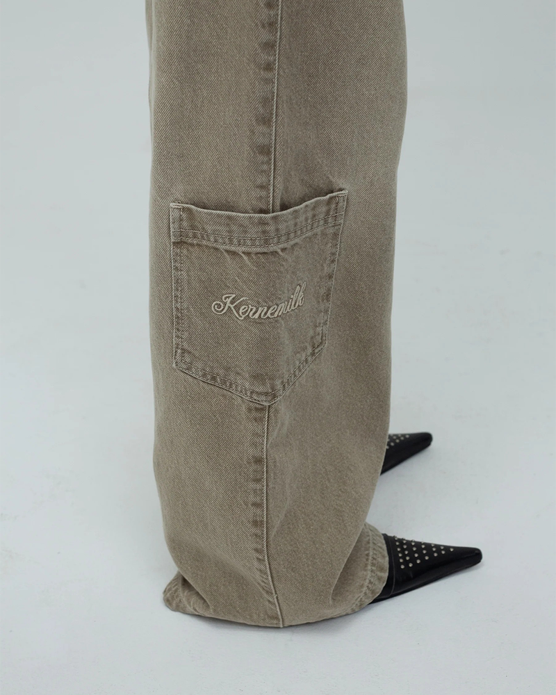Women's clothing
