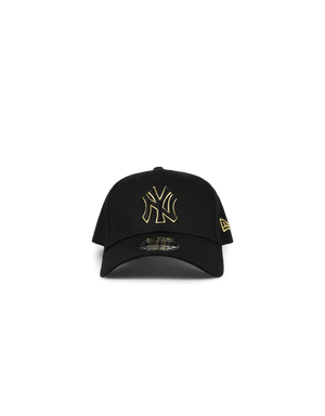 NY Yankees Metallic Outline Cap