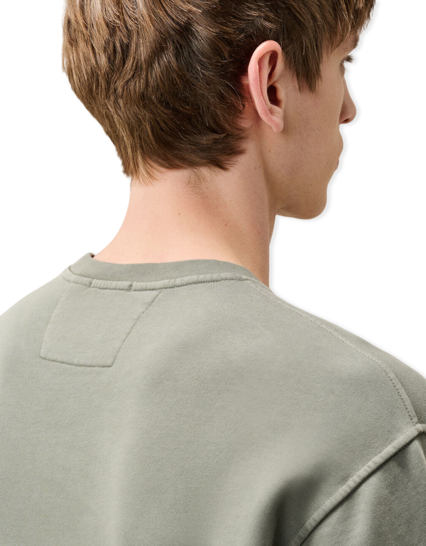 Brushed And Emerized Diagonal Fleece Crewneck Lens Sweatshirt