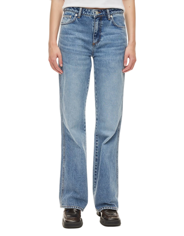 Uma Jeans