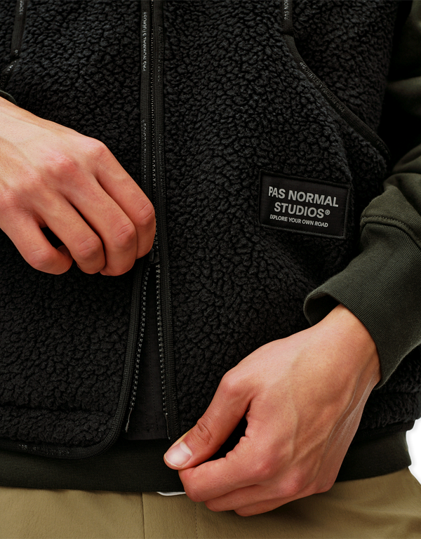 Off-Race Pile Fleece Vest