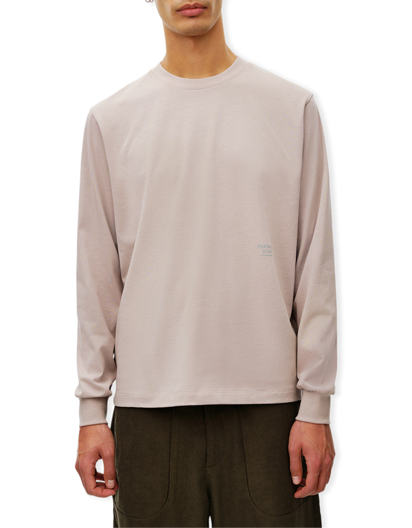 Off-Race Long Sleeve Graphic T-Shirt