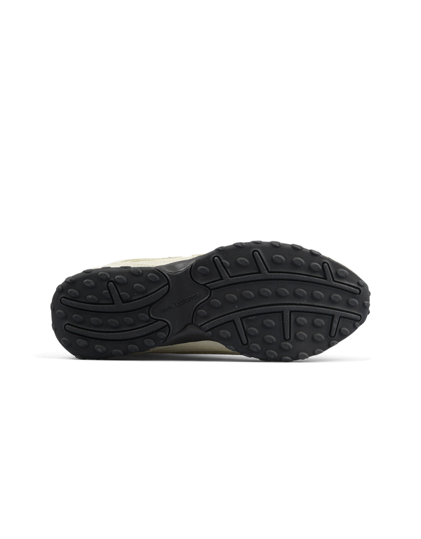 New Balance 204V Pistachio Butter sneakers