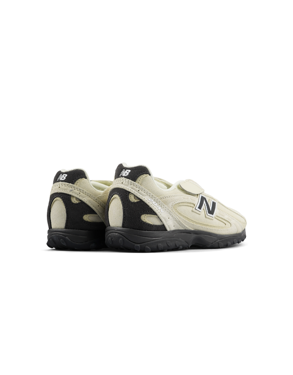 New Balance 204V Pistachio Butter sneakers