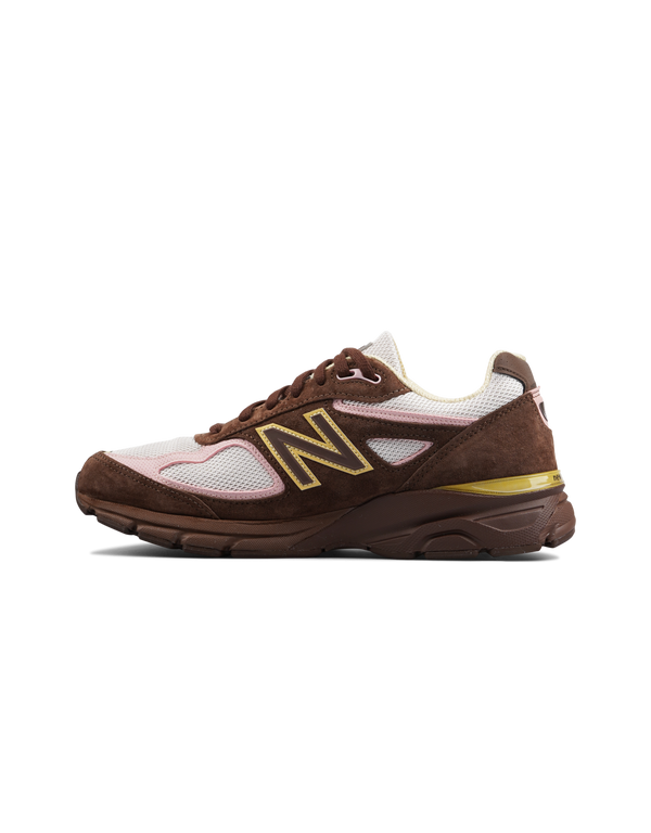 New Balance 990IC4 Pumpernickel sneakers