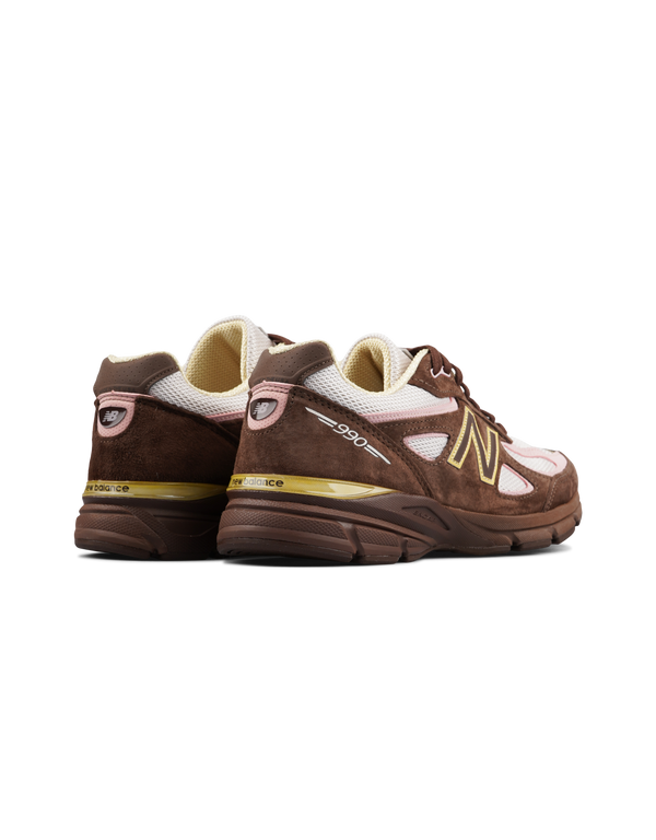 New Balance 990IC4 Pumpernickel sneakers