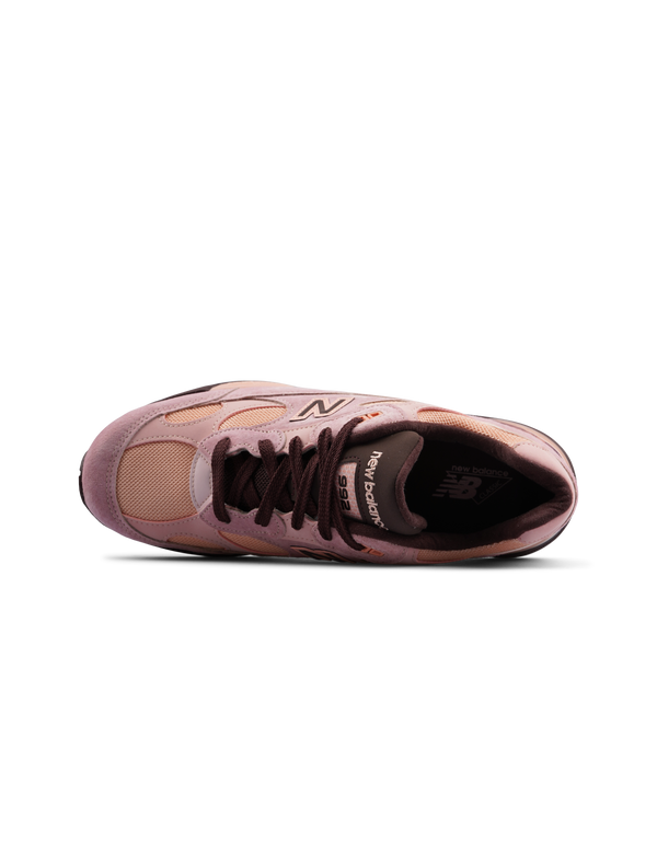 New Balance 992PK Pink Chalk sneakers