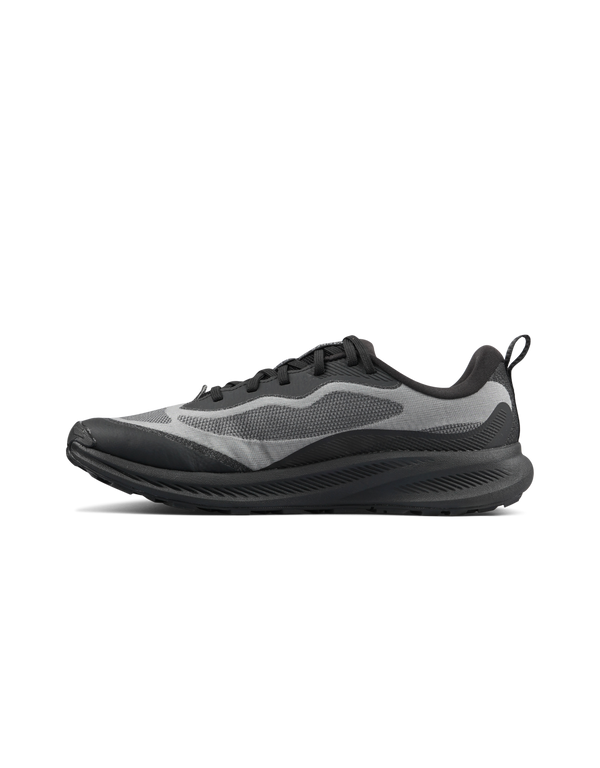 KEEN Wander M Triple-Black sneakers