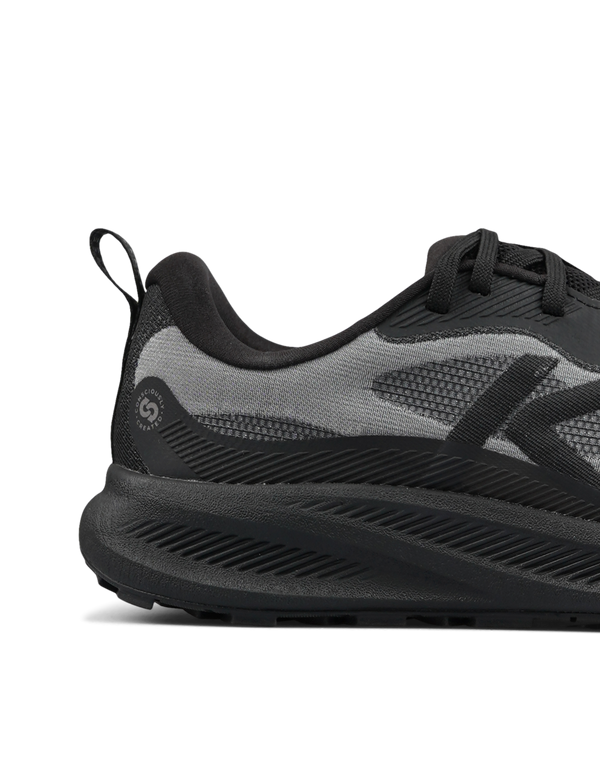 KEEN Wander M Triple-Black sneakers
