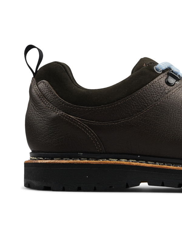 Hanwag Tashi Low Marone shoes