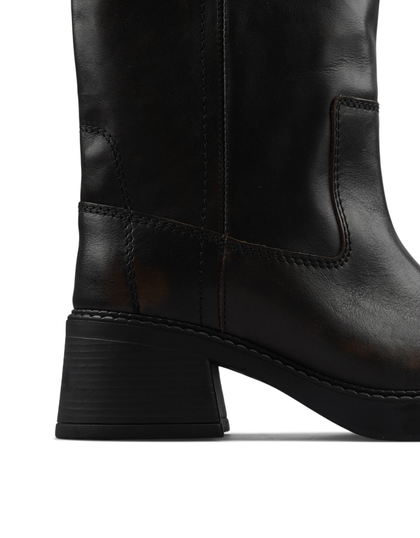 Inaya Ankle Boots