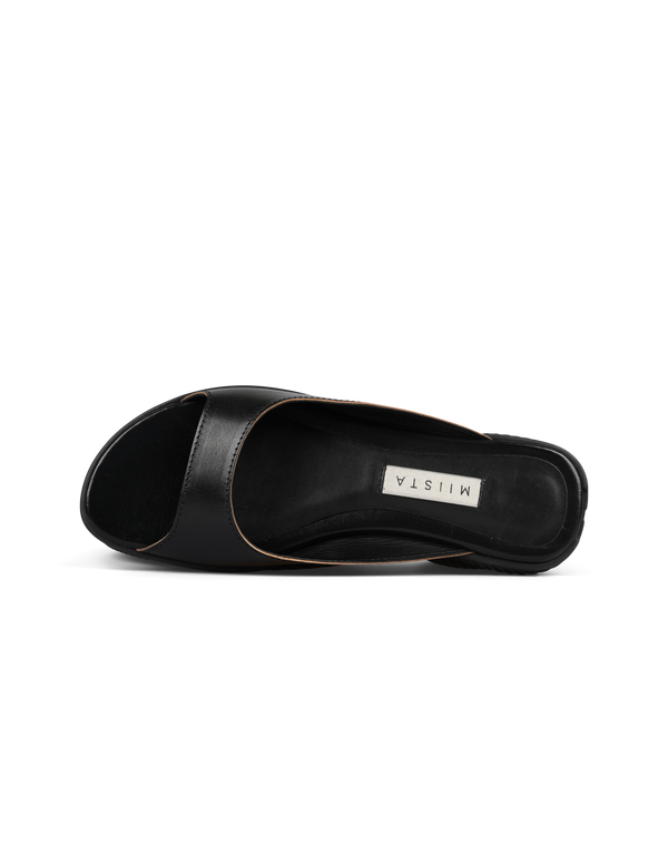 Yachay Slide Sandals