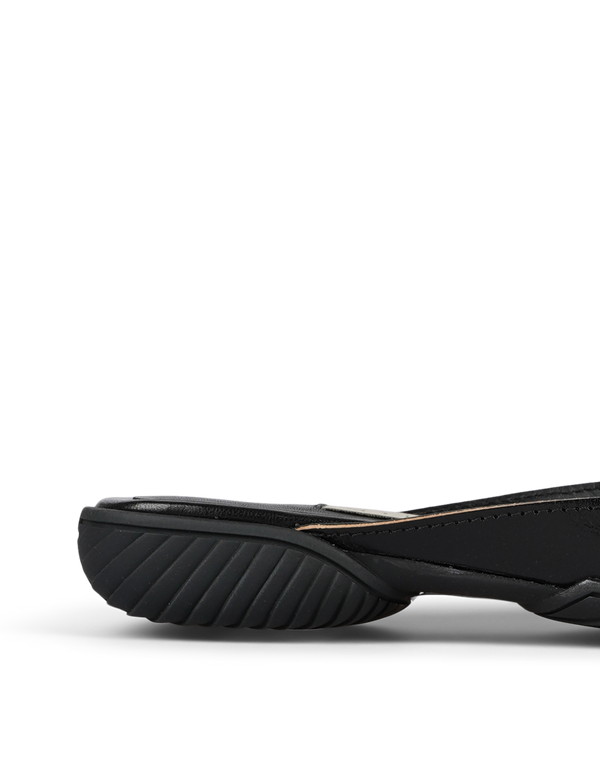 Yachay Slide Sandals