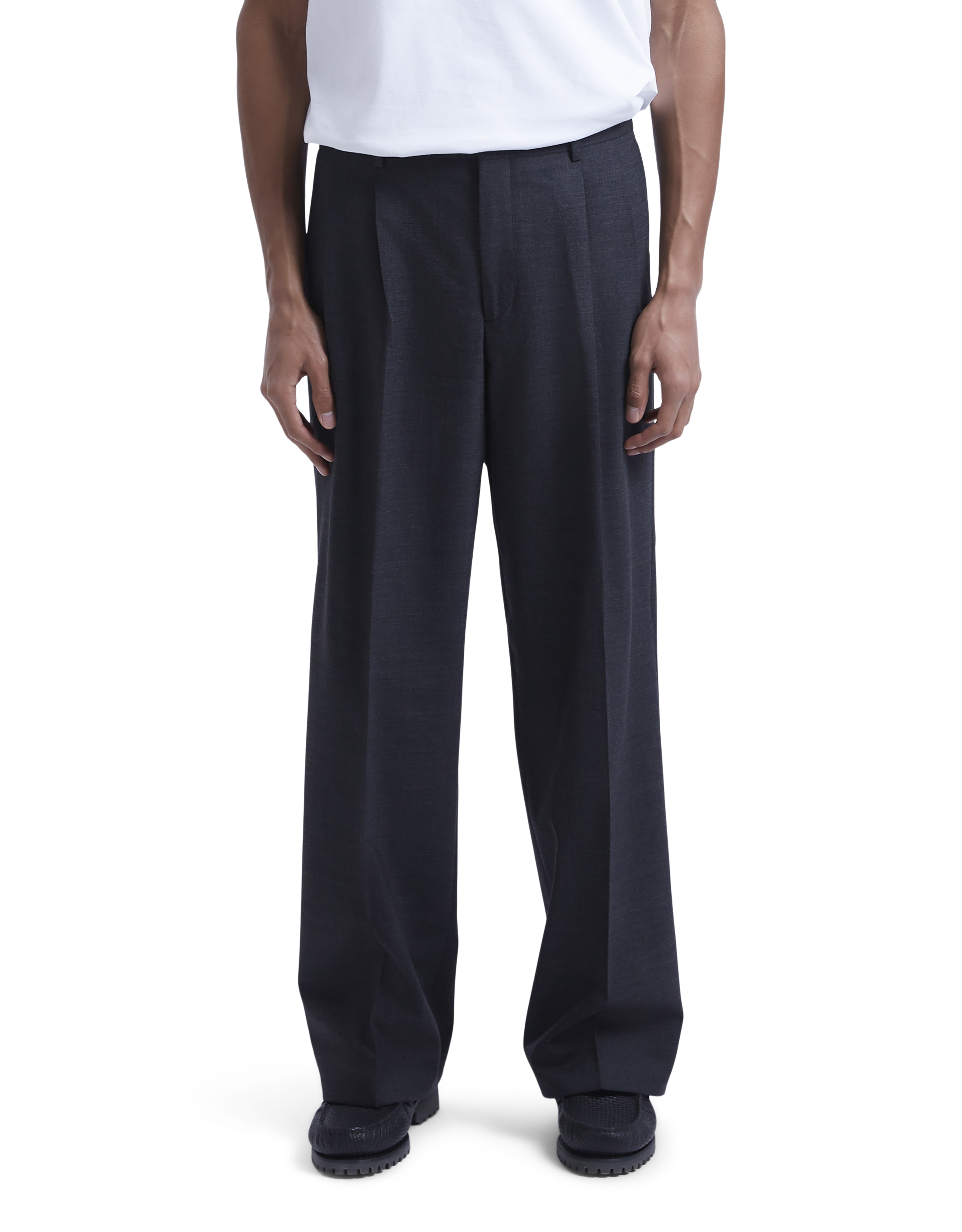 Wide Pleated Trouser