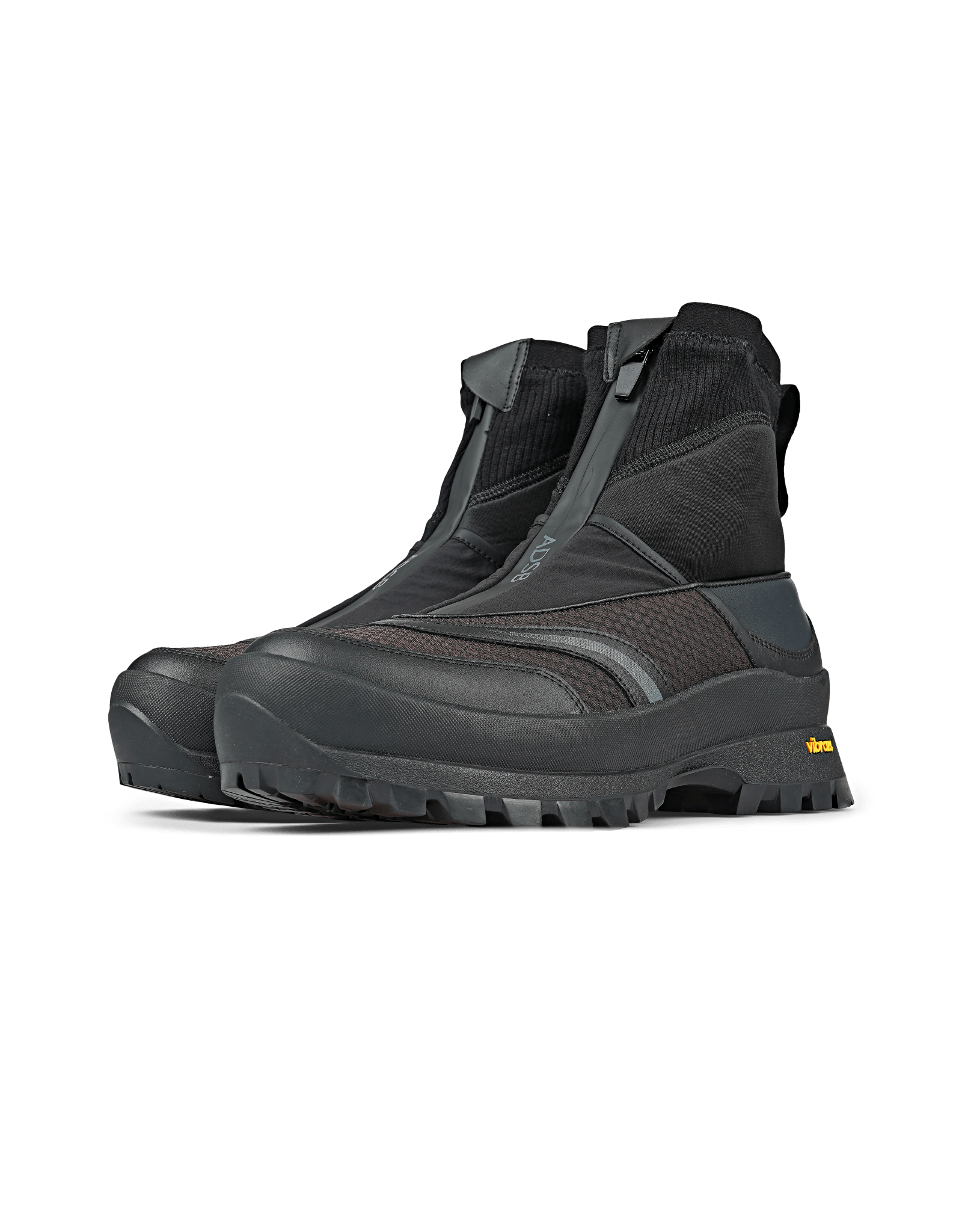 Mattio Zip-Up Trainer