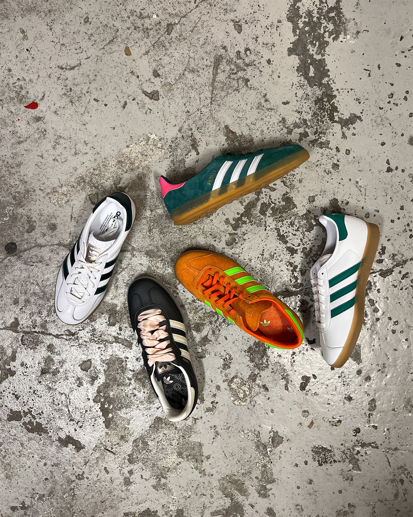 Rezet Sneaker Store | Sneakers and Clothing | Worldwide Delivery ...
